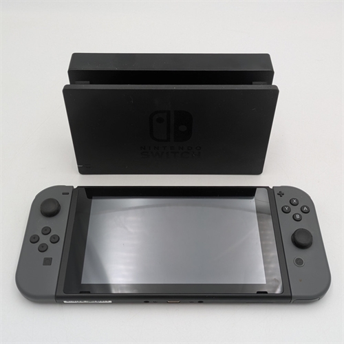 Nintendo Switch - Grey - Konsol - 2019 Model - SNR XKJ10068545832 (B Grade) (Genbrug)